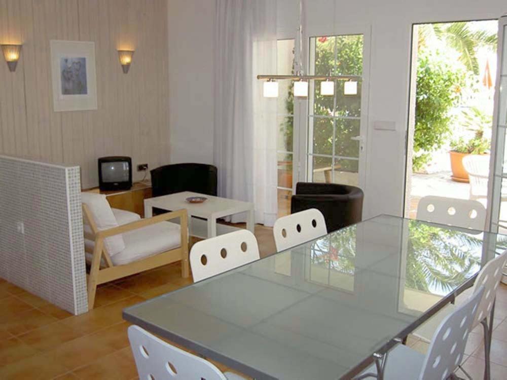 Apartamentos Oasis De Las Palmeras Больнуэво Номер фото